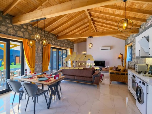 Villa SERENYA