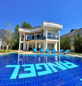 Villa ARDEA
